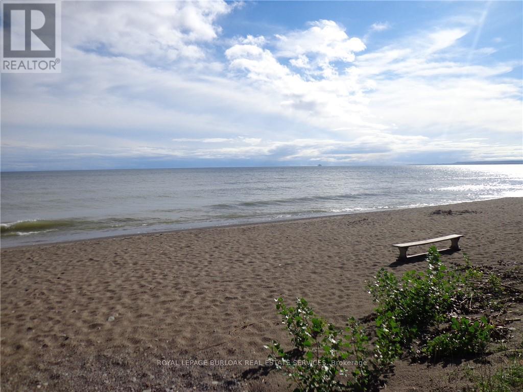 29 - 337 Beach Boulevard, Hamilton, Ontario  L8H 6W4 - Photo 8 - X13133416