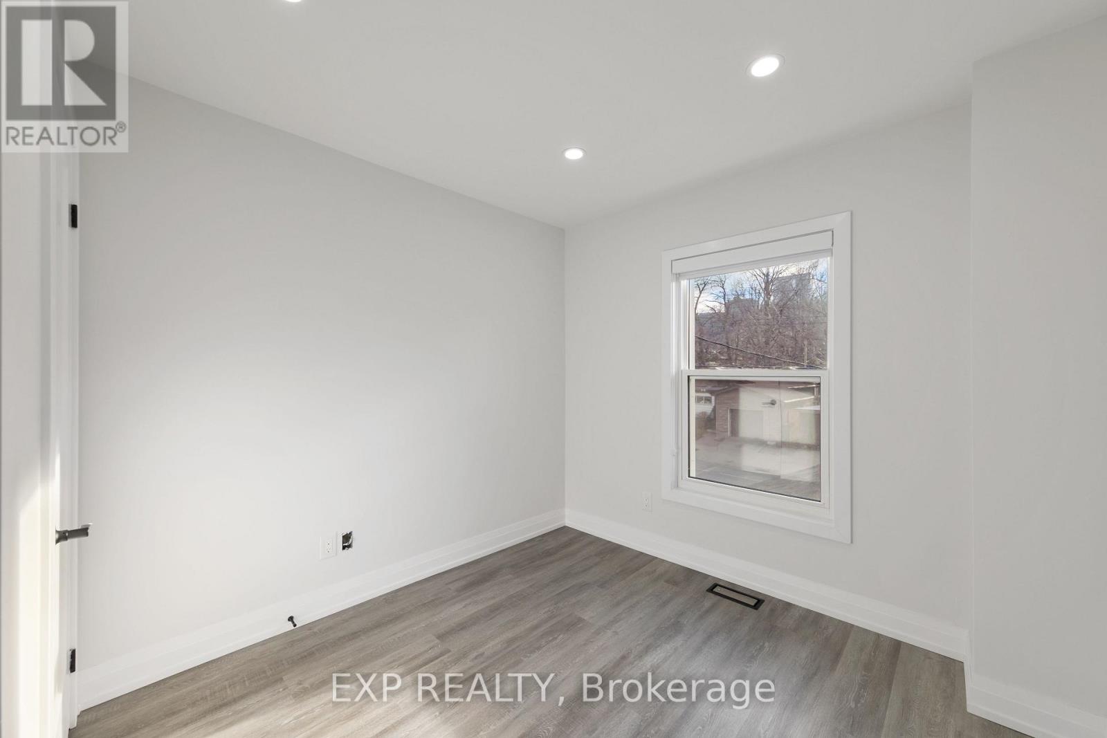 5 Maplewood Avenue, Hamilton, Ontario  L8M 1W3 - Photo 29 - X13133656