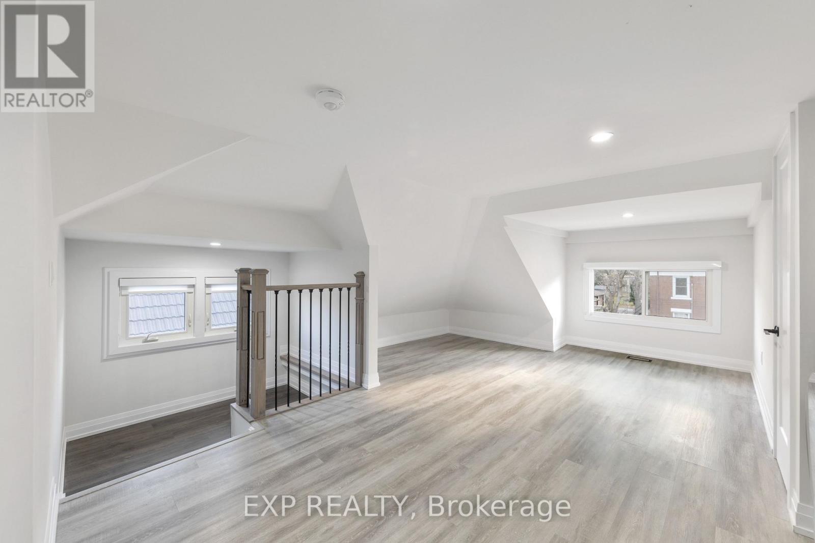 5 Maplewood Avenue, Hamilton, Ontario  L8M 1W3 - Photo 33 - X13133656
