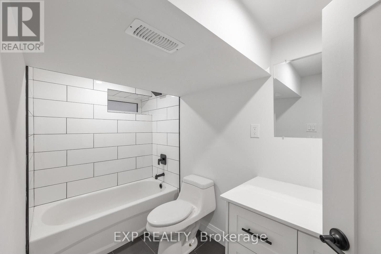 5 Maplewood Avenue, Hamilton, Ontario  L8M 1W3 - Photo 47 - X13133656