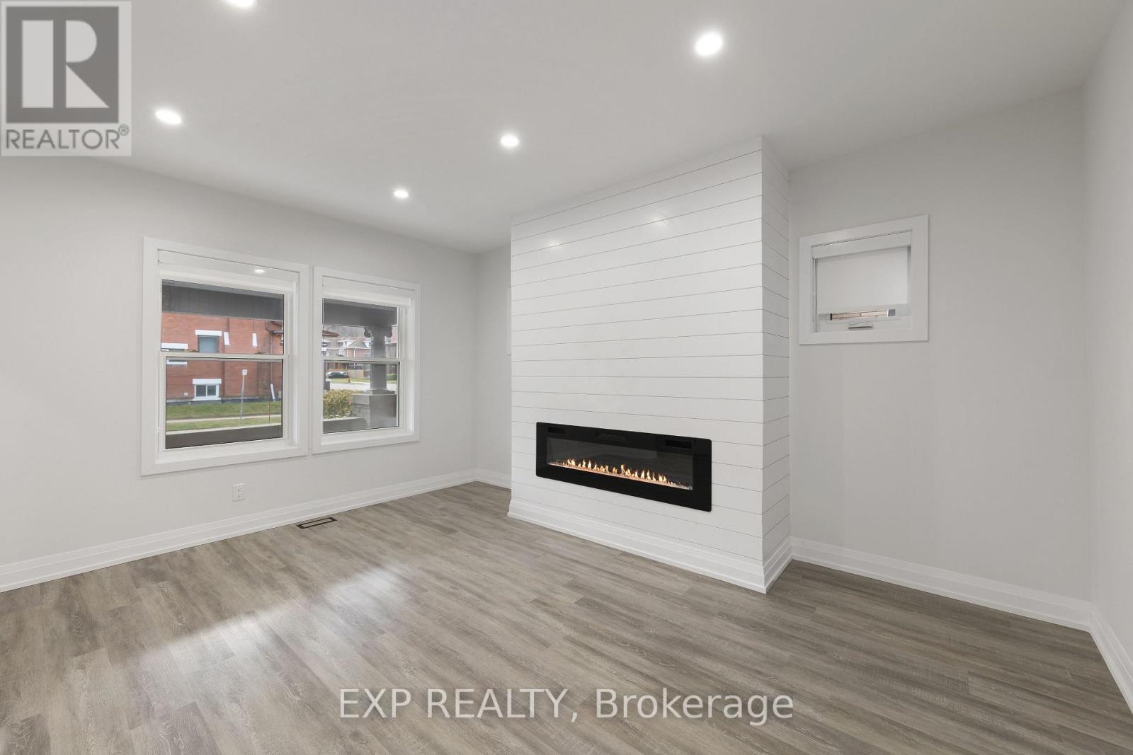 5 Maplewood Avenue, Hamilton, Ontario  L8M 1W3 - Photo 5 - X13133656