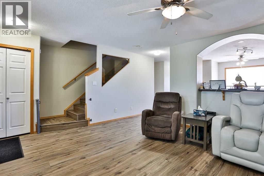 166 Lynx Cove N, Lethbridge, Alberta  T1H 6V5 - Photo 10 - A2311629