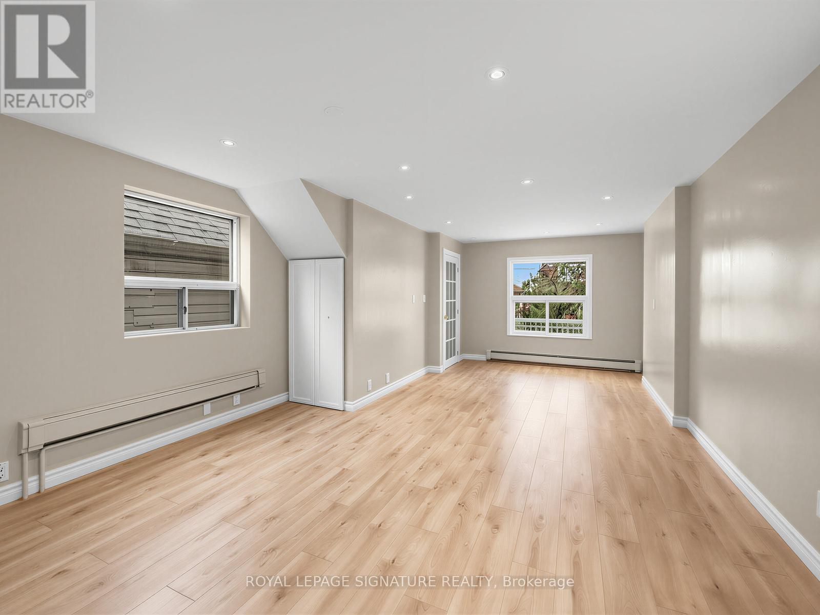 1157 Roselawn Avenue, Toronto, Ontario  M6B 1C5 - Photo 11 - W13132578