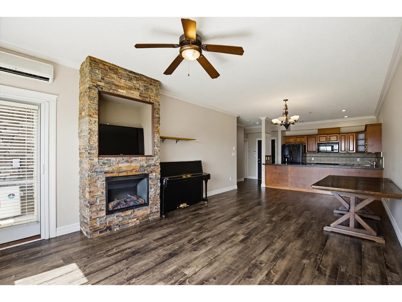 A120 33755 7th Avenue, Mission, British Columbia  V2V 0A4 - Photo 12 - R3123908