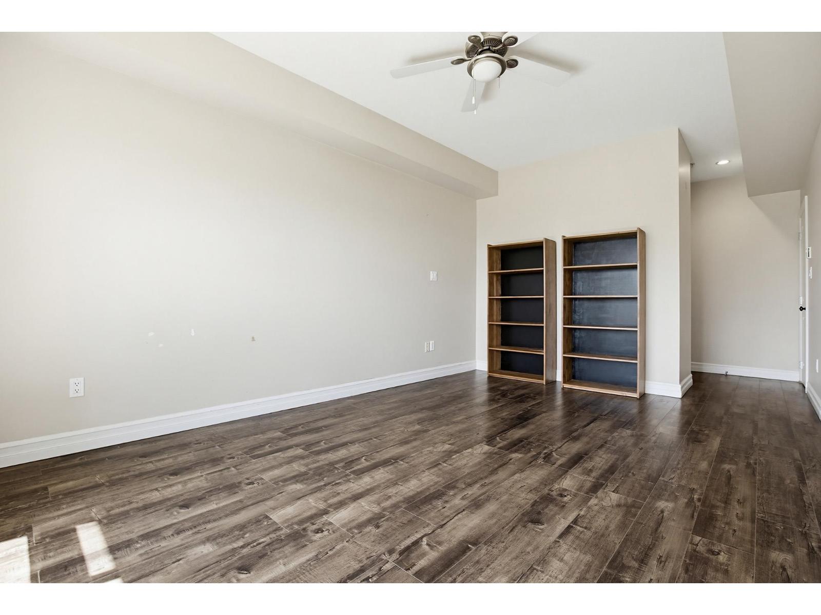 A120 33755 7th Avenue, Mission, British Columbia  V2V 0A4 - Photo 22 - R3123908