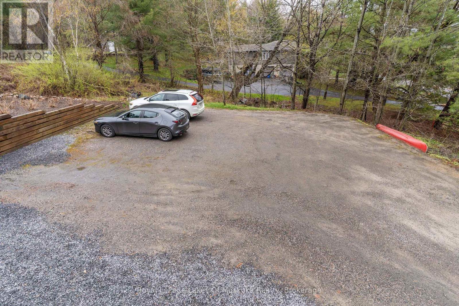 183 Santas Village Road, Bracebridge, Ontario  P1L 1W8 - Photo 37 - X13133870
