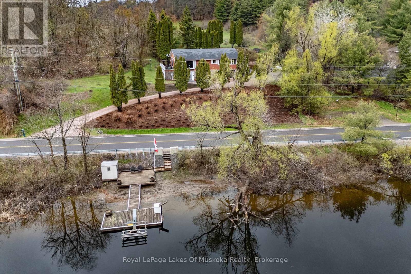 183 Santas Village Road, Bracebridge, Ontario  P1L 1W8 - Photo 40 - X13133870