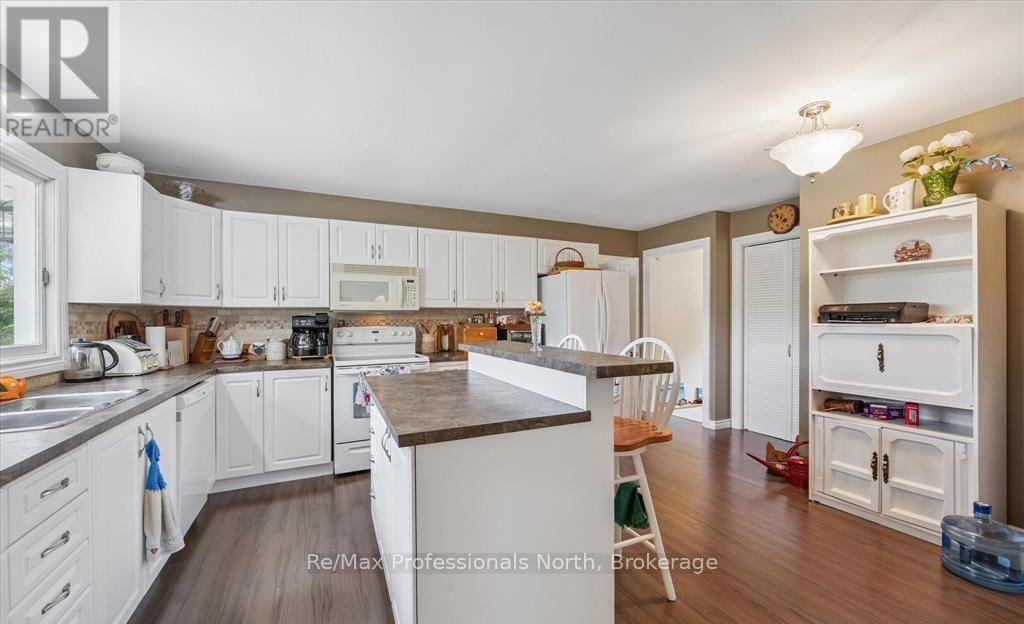 1042 River Haven Road, Bracebridge, Ontario  P1L 1X1 - Photo 18 - X13133924
