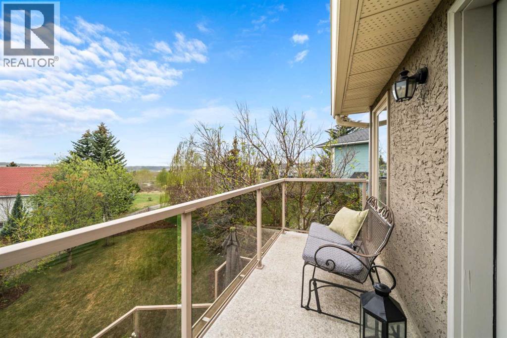 527 Scimitar Bay Nw, Calgary, Alberta  T3L 1S6 - Photo 24 - A2308695