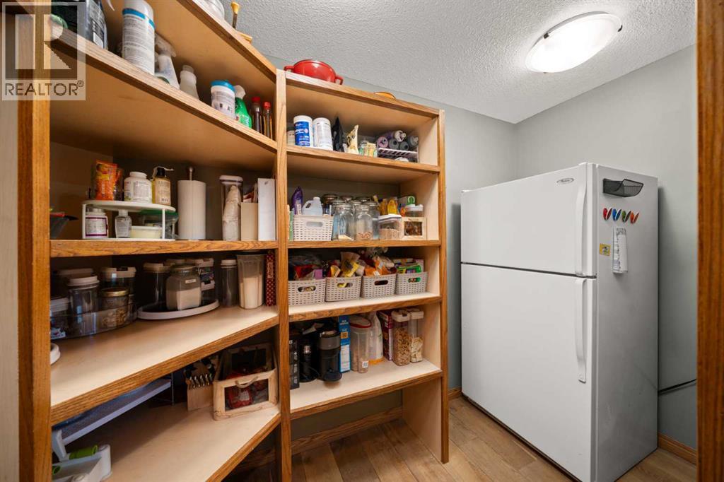 527 Scimitar Bay Nw, Calgary, Alberta  T3L 1S6 - Photo 12 - A2308695