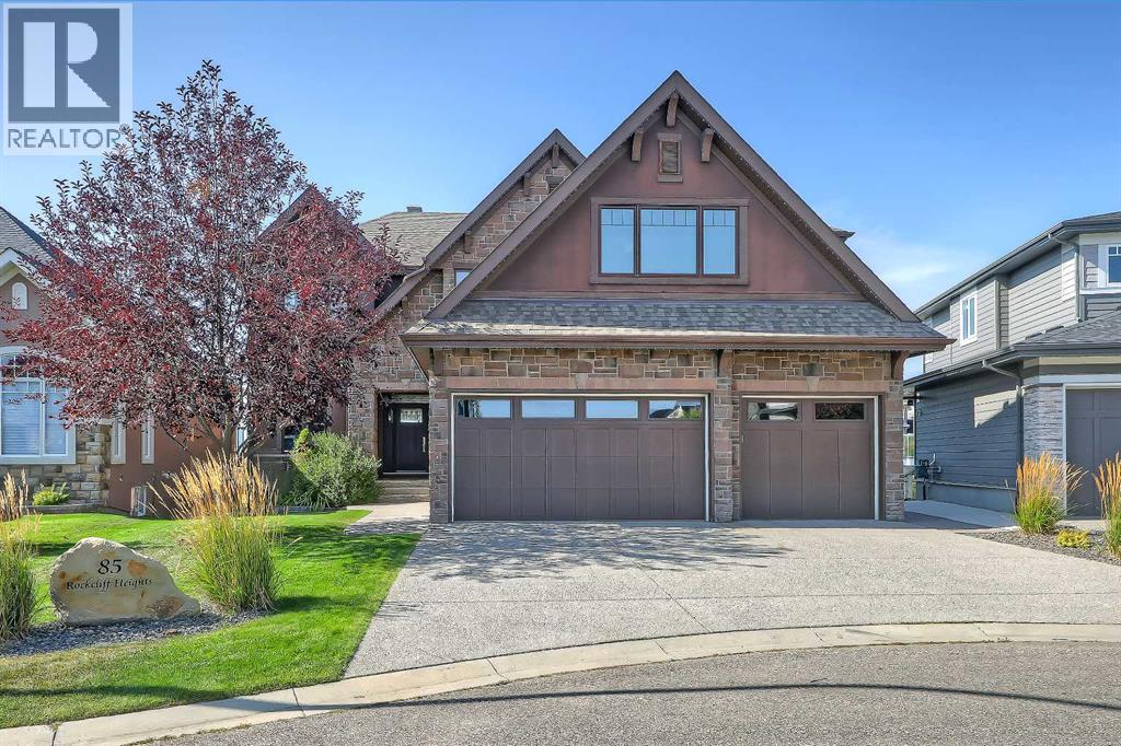 85 Rockcliff Heights NW, Calgary, Alberta