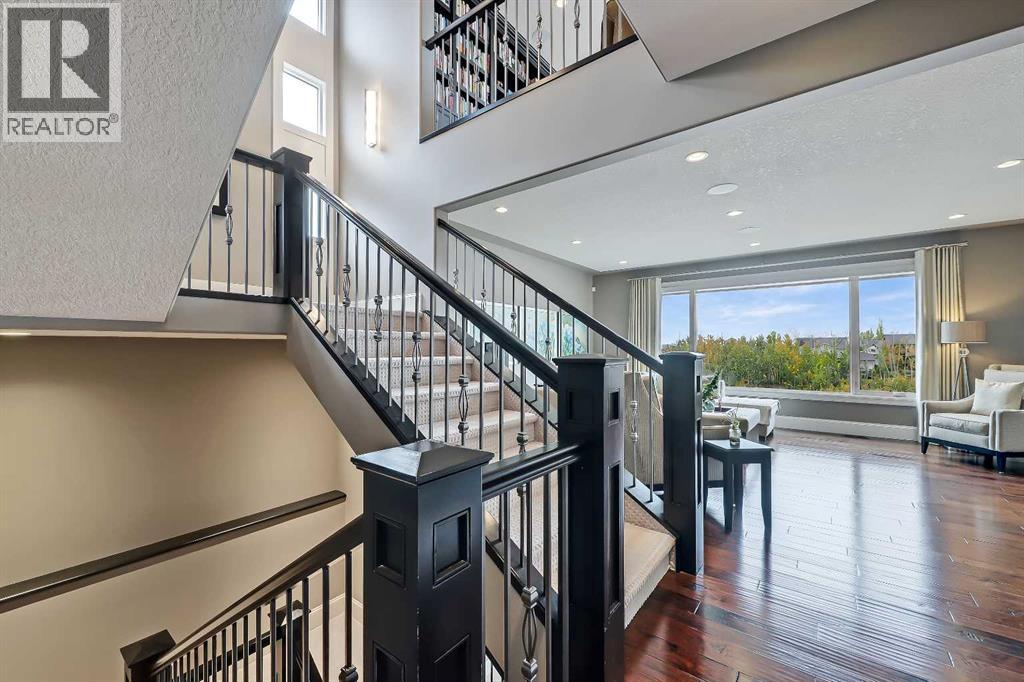 85 Rockcliff Heights Nw, Calgary, Alberta  T3G 0C7 - Photo 5 - A2311582
