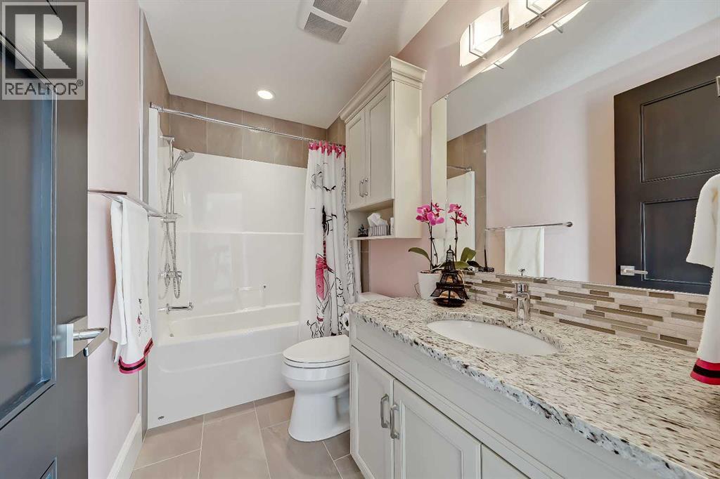 85 Rockcliff Heights Nw, Calgary, Alberta  T3G 0C7 - Photo 31 - A2311582