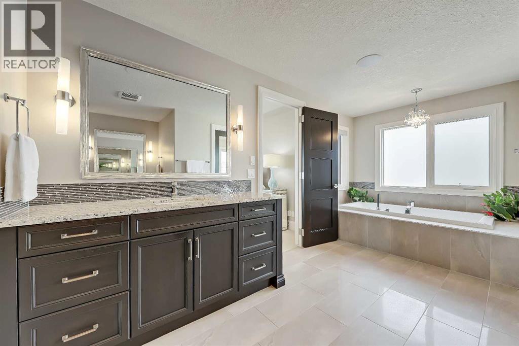 85 Rockcliff Heights Nw, Calgary, Alberta  T3G 0C7 - Photo 27 - A2311582