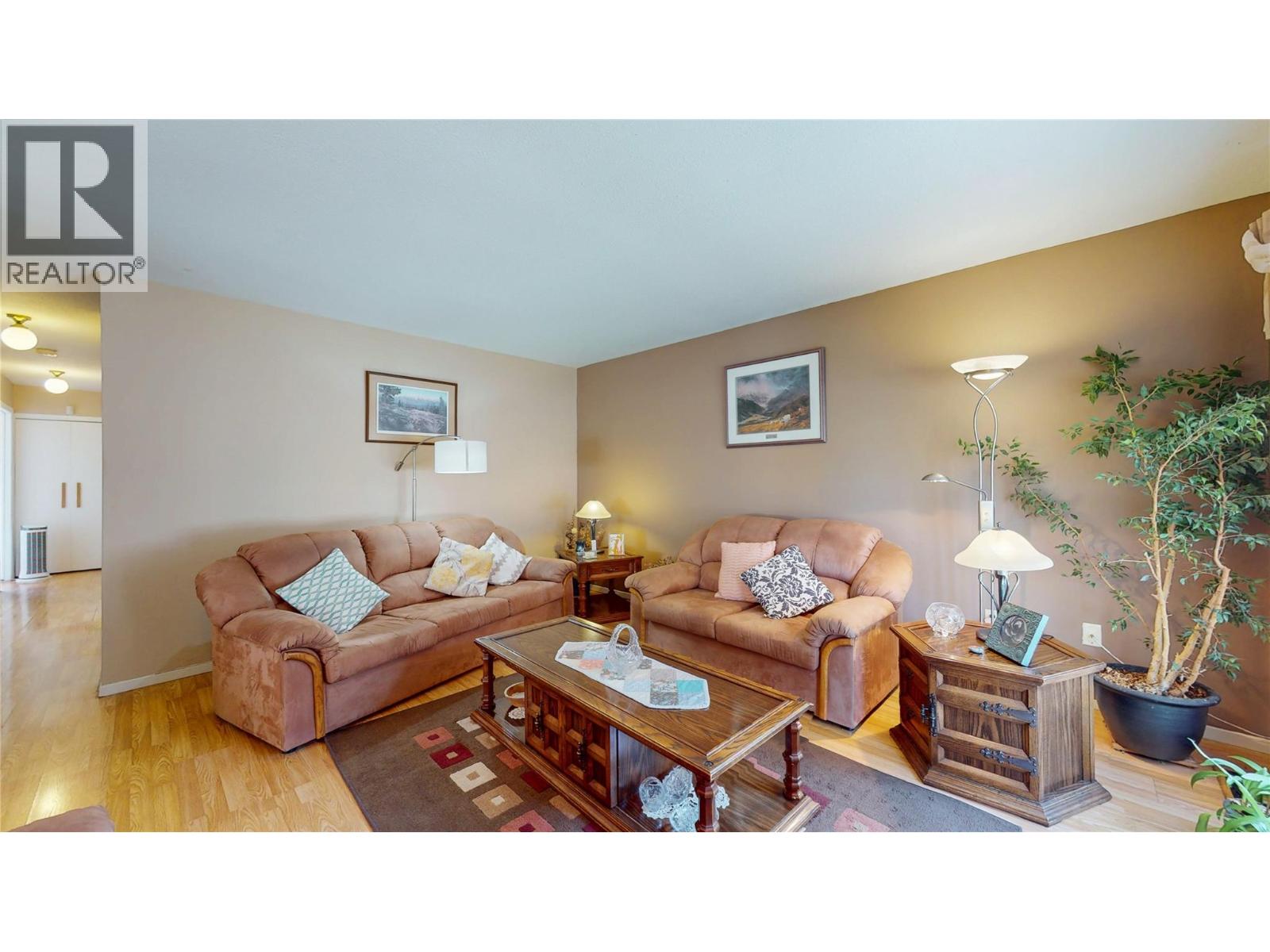 612 21st Avenue N, Cranbrook, British Columbia  V1C 5H9 - Photo 5 - 10386868