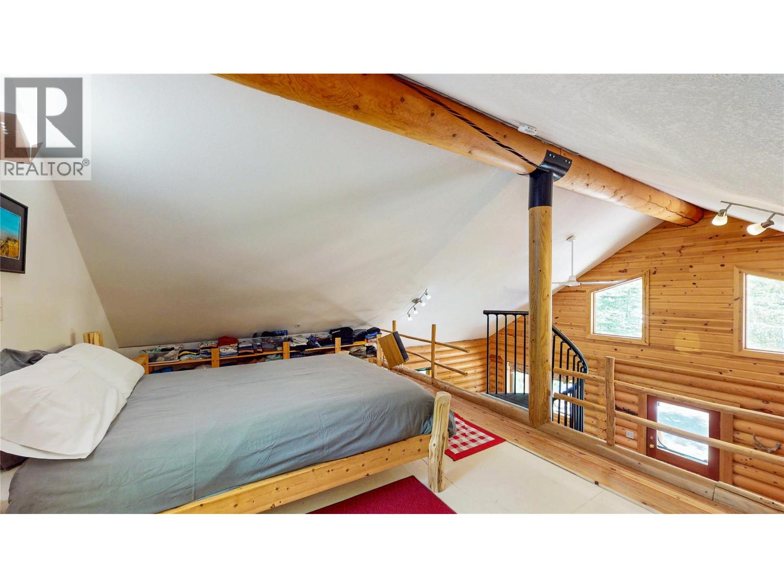 6770 Hockley Road, Jaffray, British Columbia V0B 1T0 - Photo 11 - 10386872