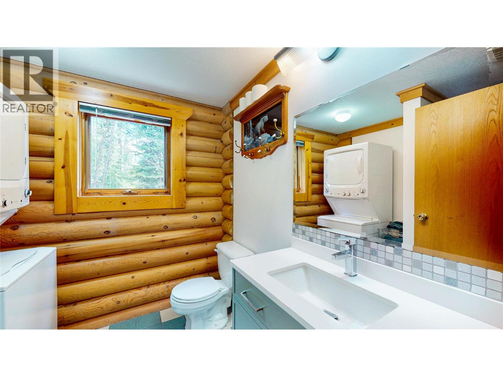 6770 Hockley Road, Jaffray, British Columbia V0B 1T0 - Photo 13 - 10386872