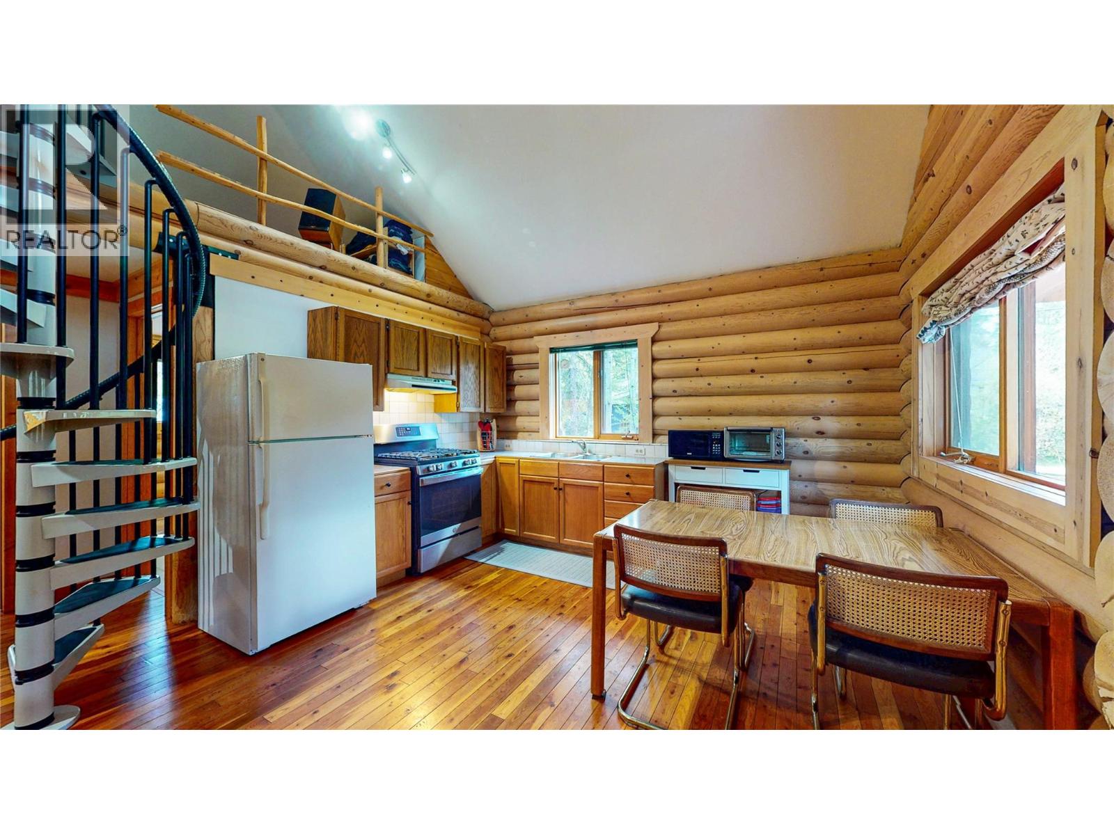 6770 Hockley Road, Jaffray, British Columbia V0B 1T0 - Photo 6 - 10386872