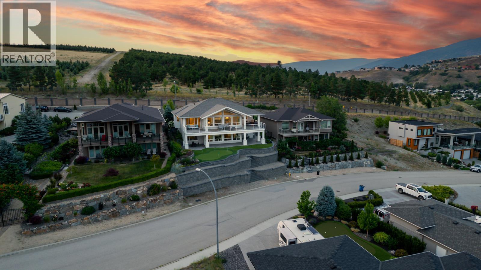 7345 Pointe Sage Drive, Coldstream, British Columbia  V1B 4A5 - Photo 7 - 10387572