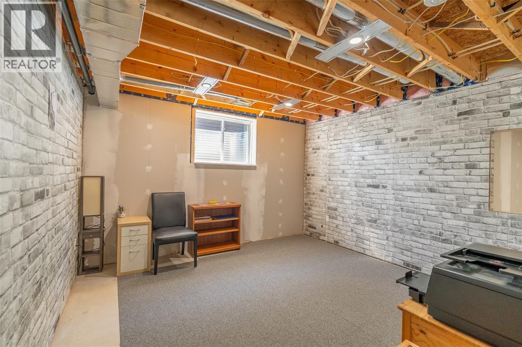 353 Gables Avenue, Petrolia photo 19
