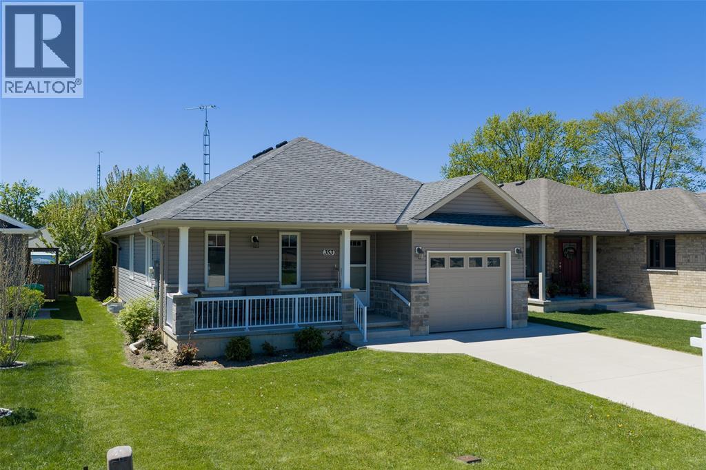 353 Gables Avenue, Petrolia photo 28