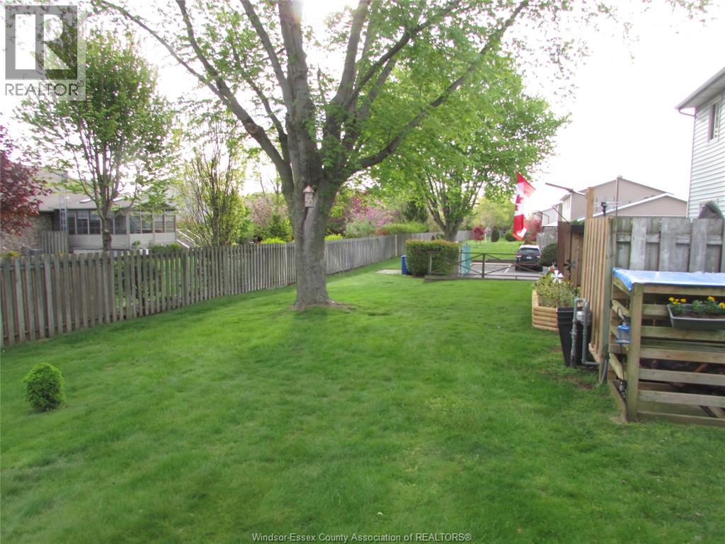 7 Cherry Lane Unit# 5, Leamington, Ontario  N8H 5A4 - Photo 28 - 26011236