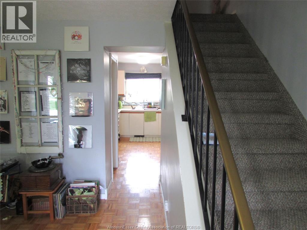7 Cherry Lane Unit# 5, Leamington, Ontario  N8H 5A4 - Photo 5 - 26011236