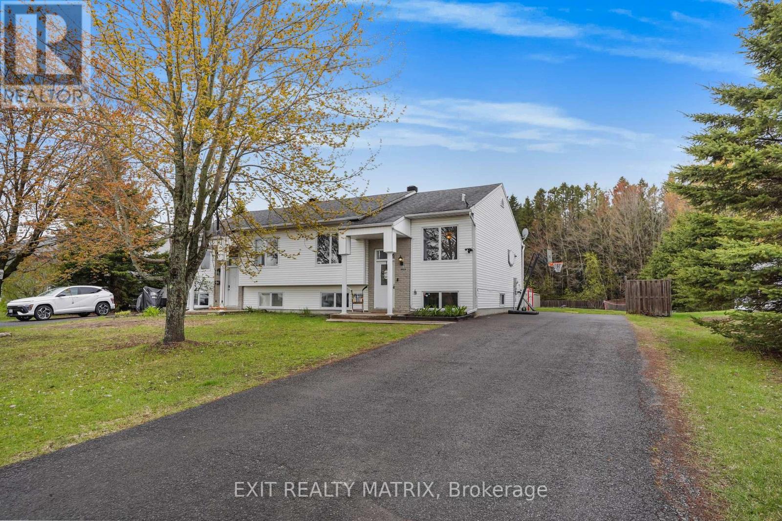 B - 542 Devista Boulevard, Alfred And Plantagenet, Ontario  K0B 1A0 - Photo 1 - X13133874