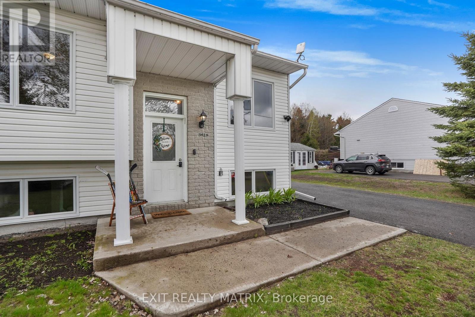 B - 542 Devista Boulevard, Alfred And Plantagenet, Ontario  K0B 1A0 - Photo 3 - X13133874