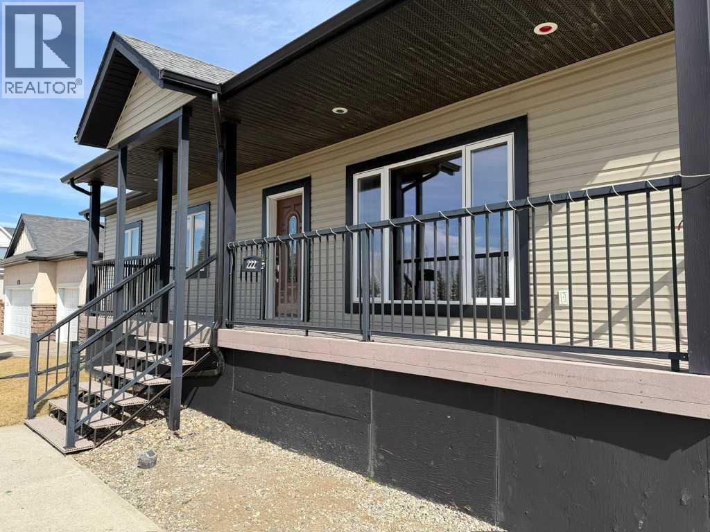 222 6a Street, Stirling, Alberta  T0K 2E0 - Photo 3 - A2295600