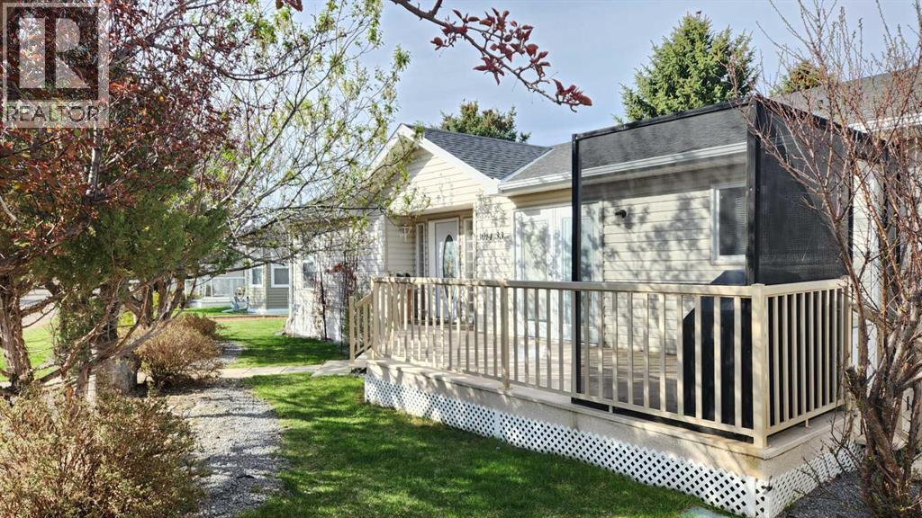 3014 33 Avenue S, Lethbridge, Alberta  T1K 7K1 - Photo 1 - A2309540