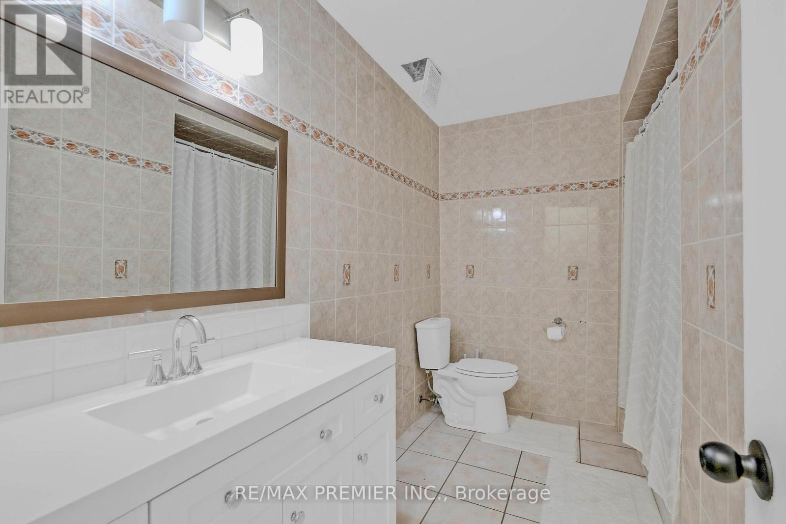 55 Firgrove Crescent, Toronto, Ontario  M3N 1K5 - Photo 24 - W13036562