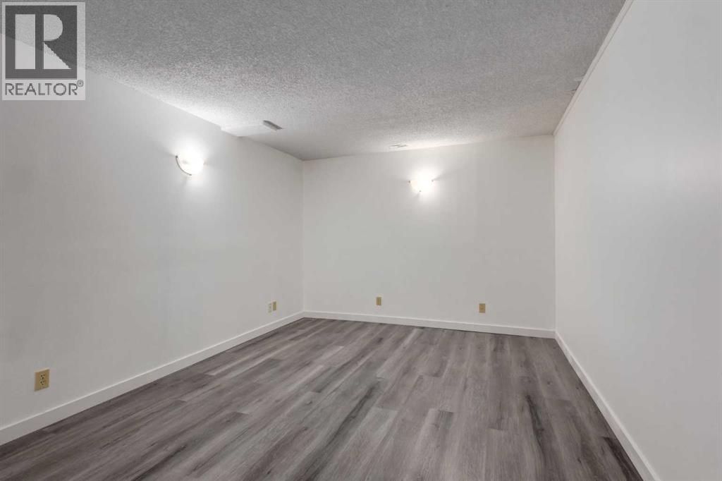 32 Midland Place SE, Calgary, Alberta  T2X 1P9 - Photo 25 - A2297933