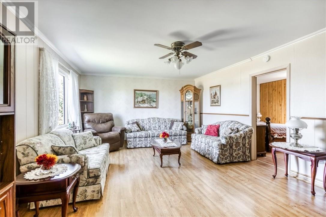 2518 Birch Street, Azilda, Ontario  P0M 1B0 - Photo 6 - 2127758
