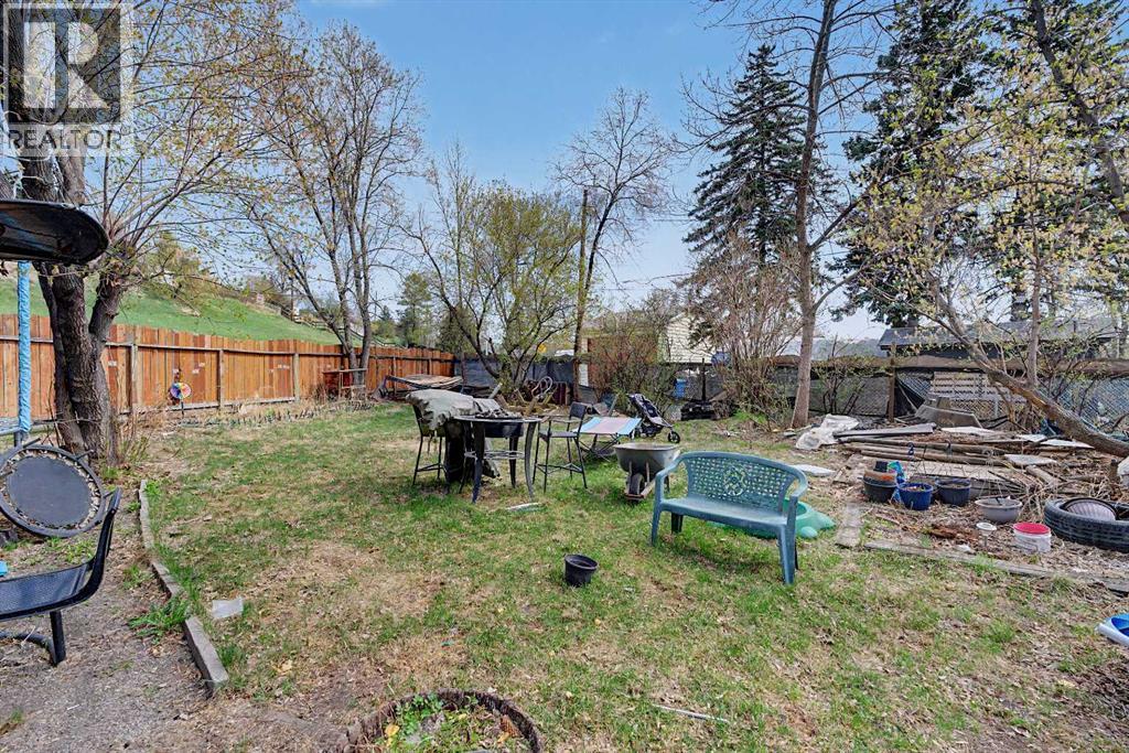 7204 21a Street Se, Calgary, Alberta  T2C 0V7 - Photo 4 - A2308060
