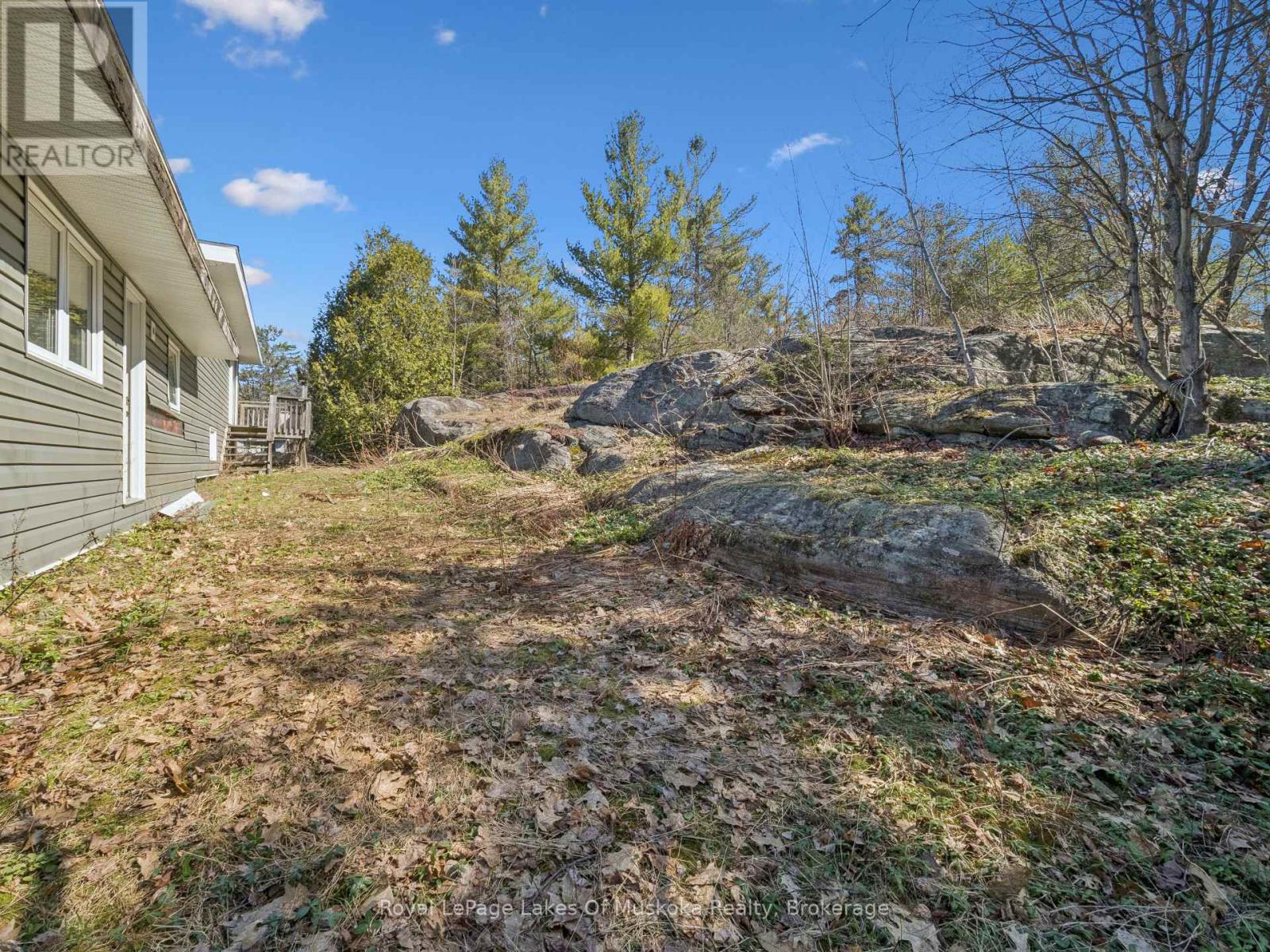 1314 Winhara Road, Gravenhurst, Ontario  P1P 1R1 - Photo 2 - X13035620