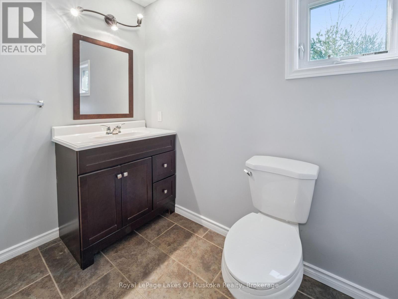 1314 Winhara Road, Gravenhurst, Ontario  P1P 1R1 - Photo 28 - X13035620