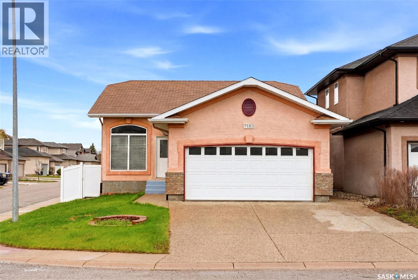 7183 WASCANA COVE DRIVE, Regina, Saskatchewan