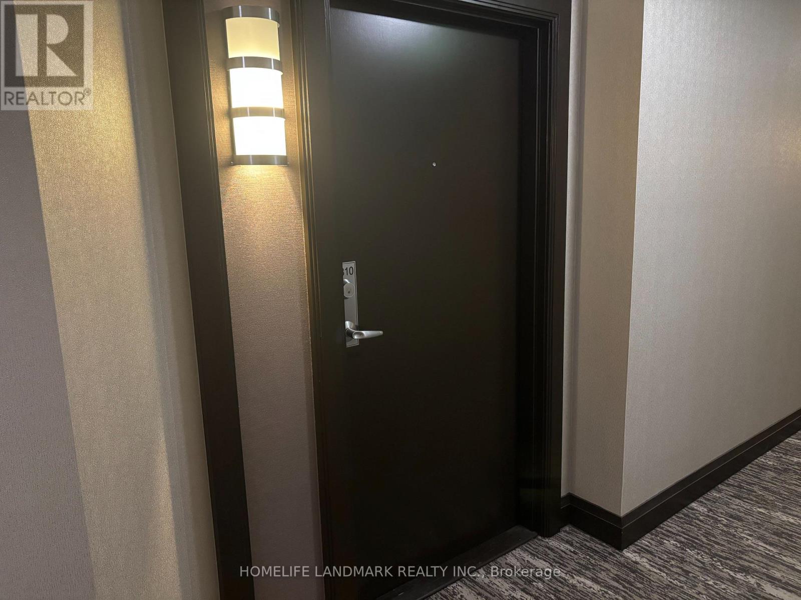 1810 - 35 Finch Avenue E, Toronto, Ontario  M2N 4P9 - Photo 2 - C13133794