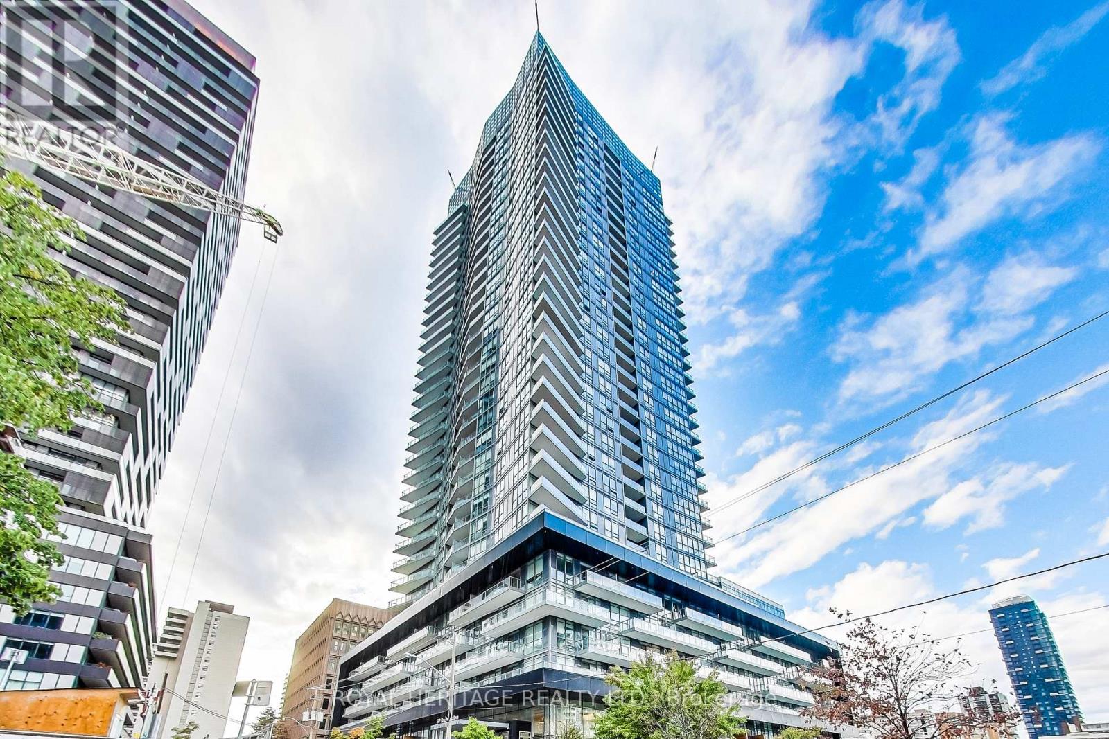 403 - 30 ROEHAMPTON AVENUE, Toronto, Ontario