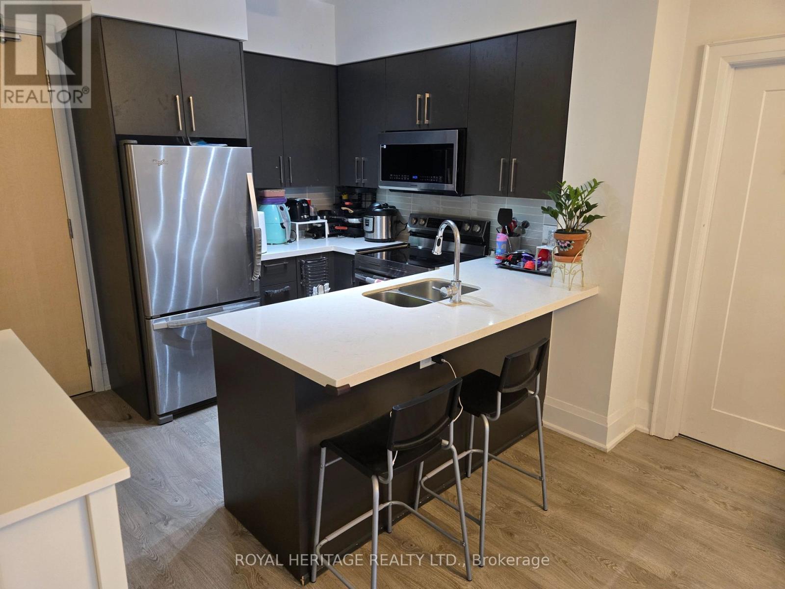 403 - 30 Roehampton Avenue, Toronto, Ontario  M4P 0B9 - Photo 8 - C13133804