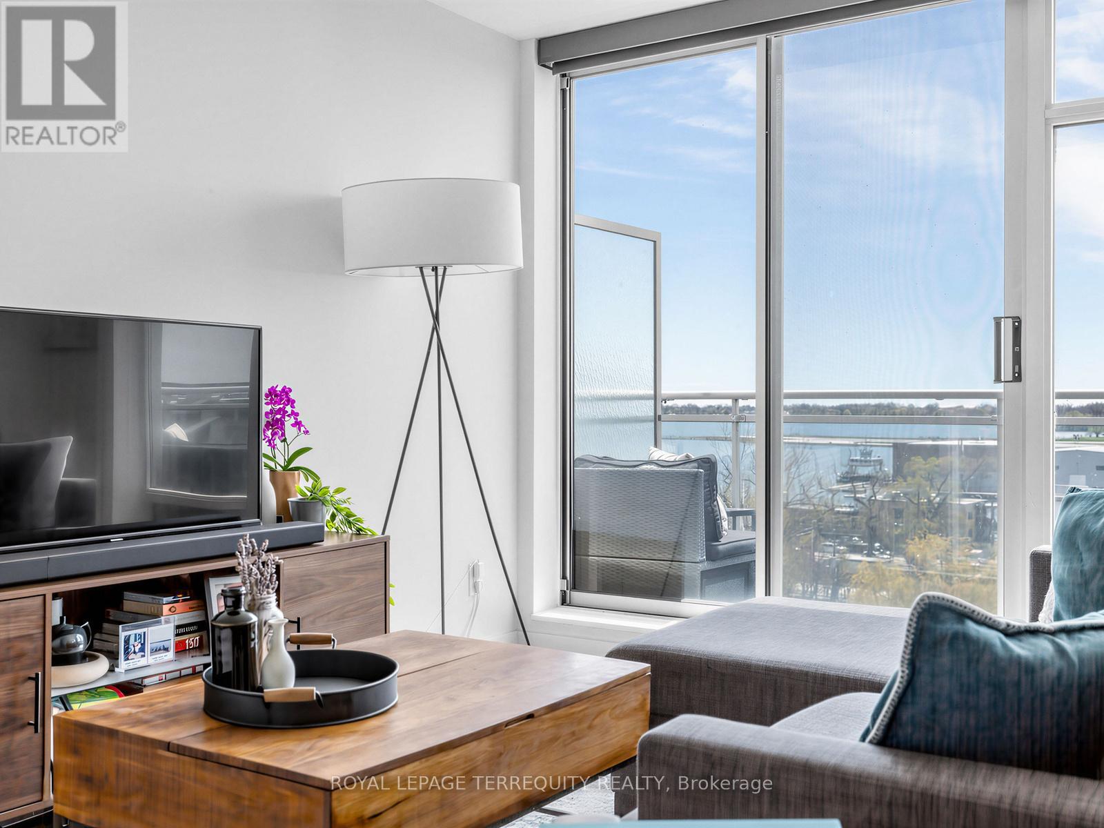 1111 - 650 Queens Quay W, Toronto, Ontario  M5V 3N2 - Photo 7 - C13133908