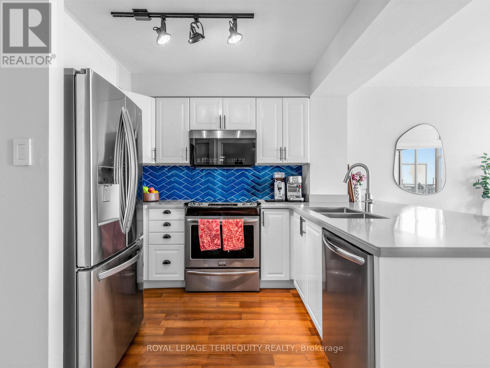 1111 - 650 Queens Quay W, Toronto, Ontario  M5V 3N2 - Photo 9 - C13133908