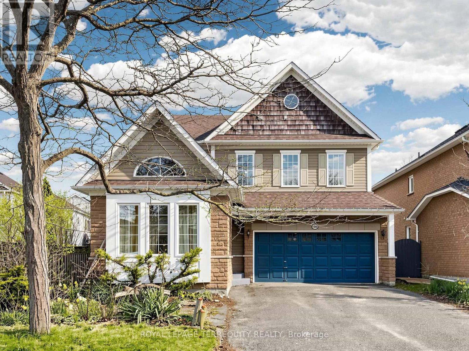 20 Davey Street, Ajax, Ontario  L1Z 1K8 - Photo 2 - E13133898