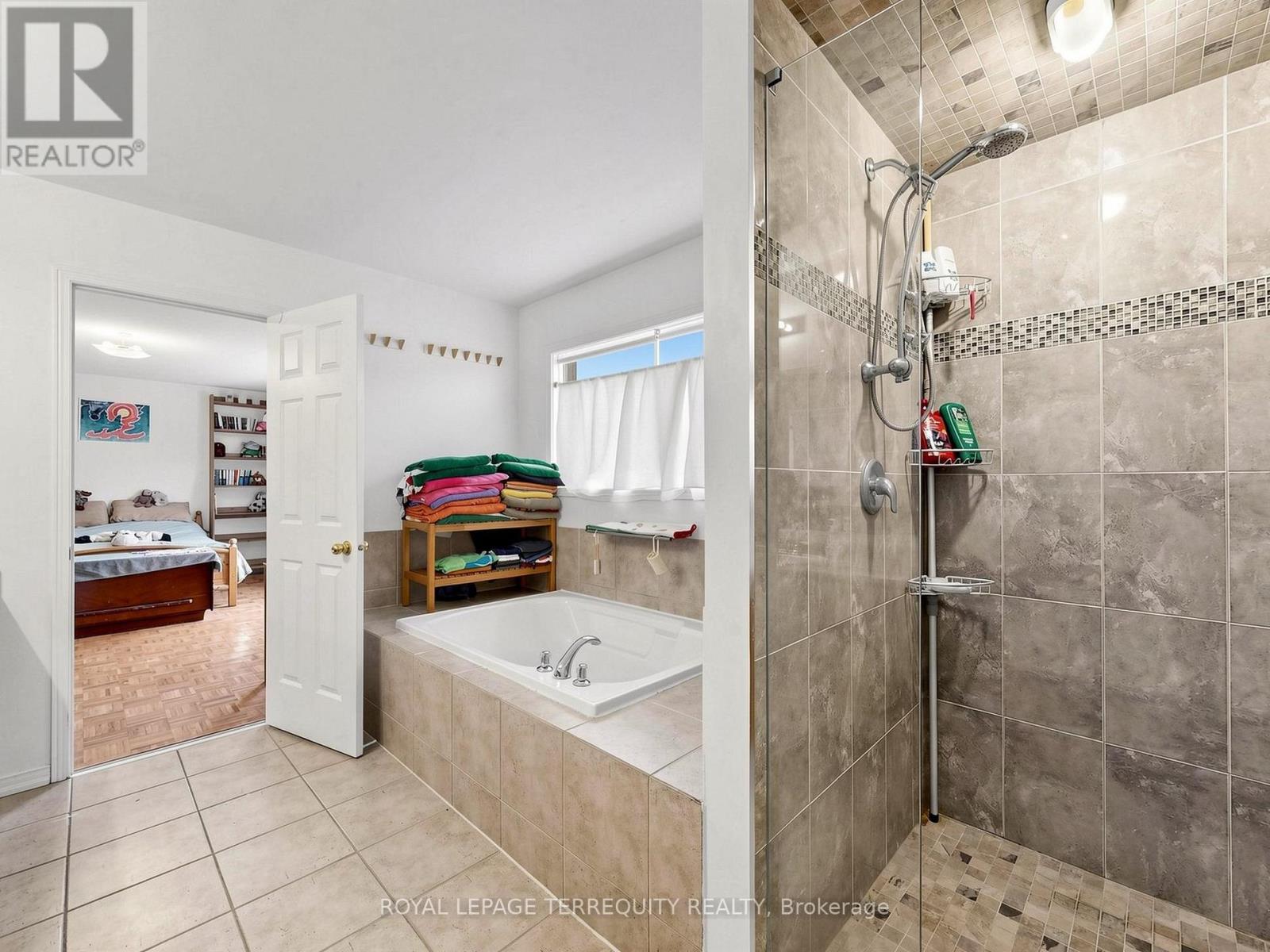 20 Davey Street, Ajax, Ontario  L1Z 1K8 - Photo 29 - E13133898
