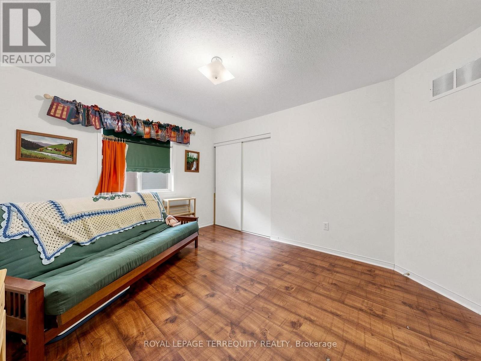 20 Davey Street, Ajax, Ontario  L1Z 1K8 - Photo 31 - E13133898