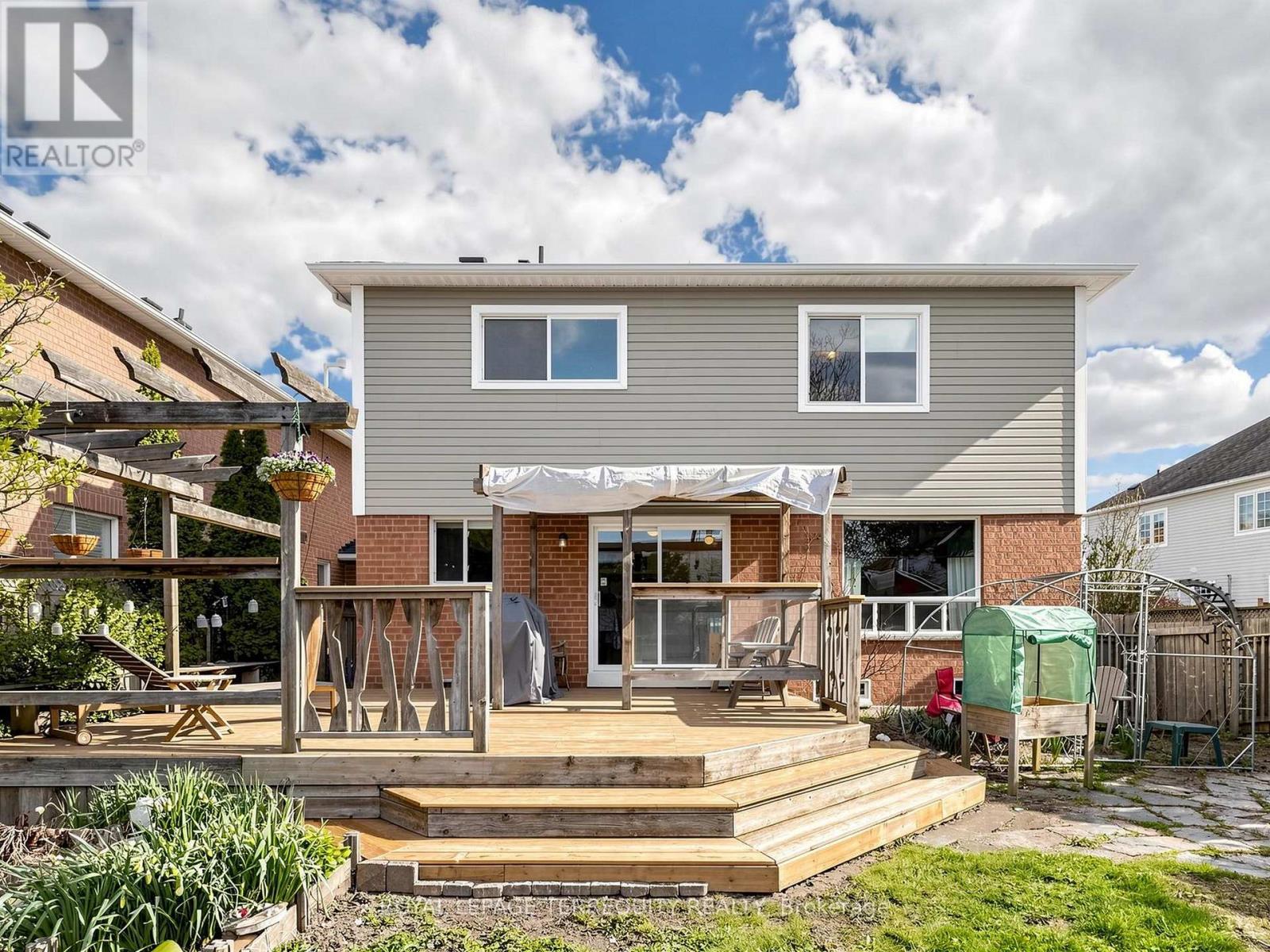 20 Davey Street, Ajax, Ontario  L1Z 1K8 - Photo 41 - E13133898