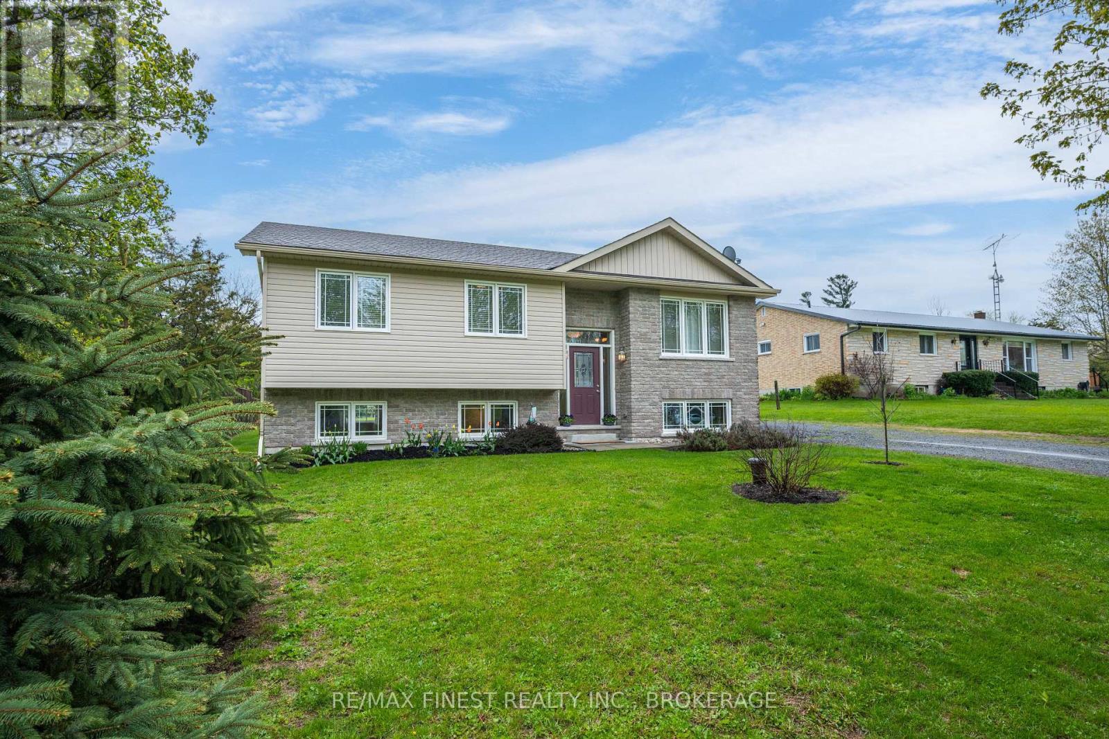 145 Upper Lake Street, Prince Edward County, Ontario  K0K 2T0 - Photo 3 - X13133994