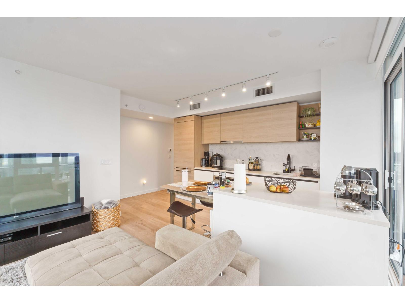 2310 13428 105 Avenue, Surrey, British Columbia  V3T 4B2 - Photo 10 - R3123723