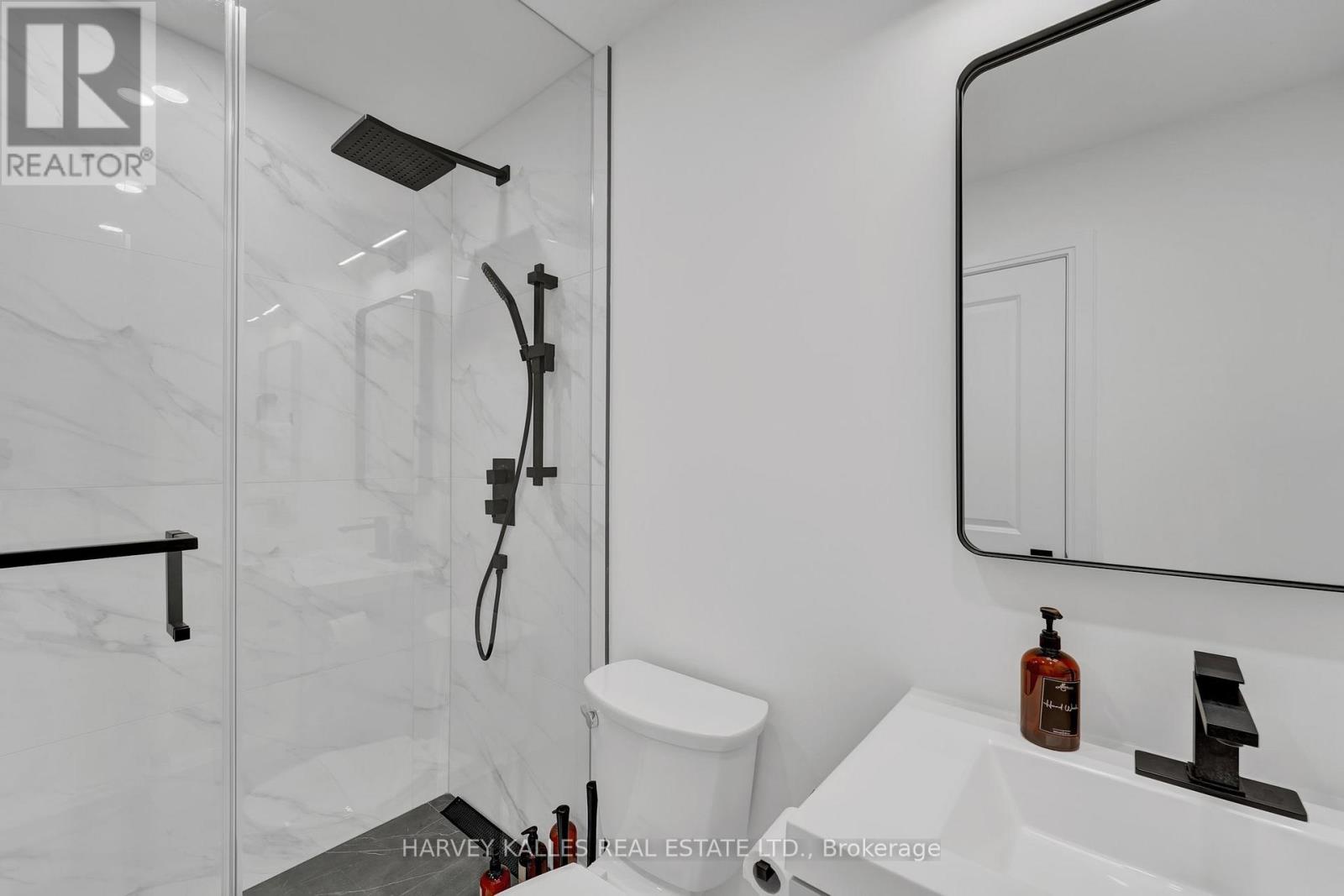 1606 - 18 Yorkville Avenue, Toronto, Ontario  M4W 0B1 - Photo 25 - C13020116